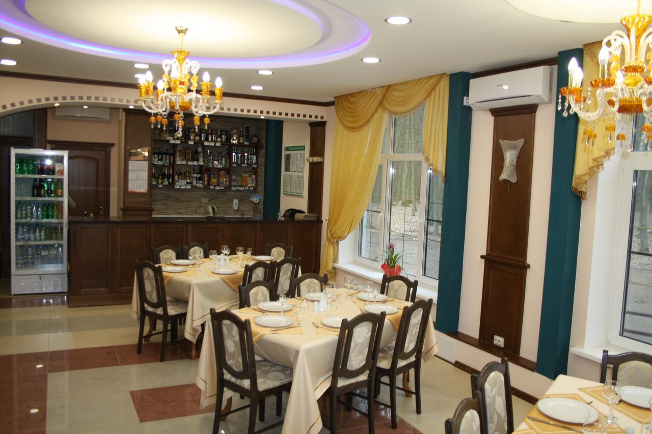 Belovezhskaya Pushcha Hotel Complex Zharkovshina Exterior photo